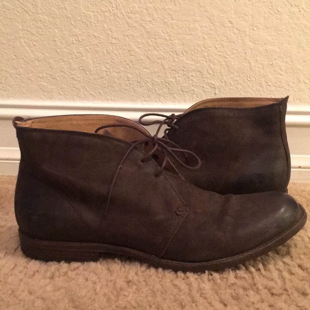 Frye Phillip Chukka Boot